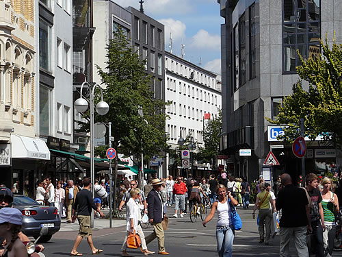 Sommerliches Shopping in Köln