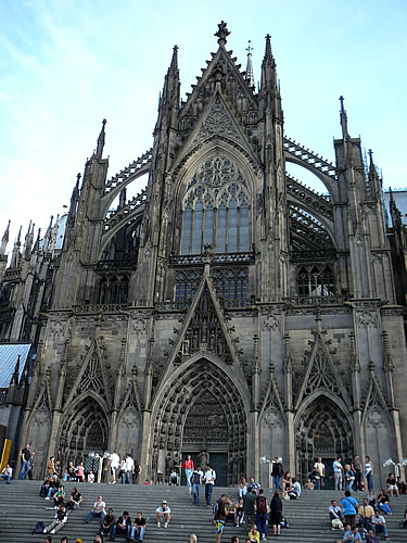 Das Südportal des Kölner Doms