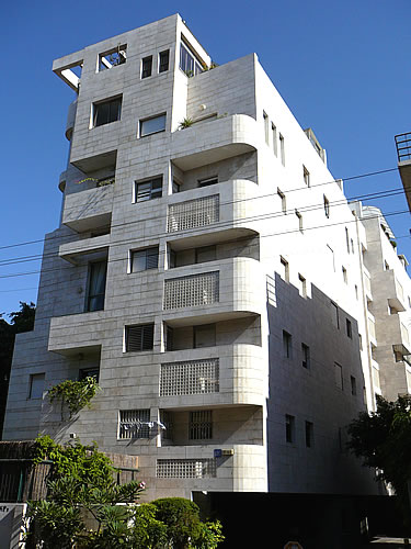 Wohnhaus im Bauhausstil in Tel Aviv